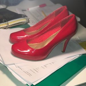Shiny Red Patent Pumps 7.5
